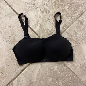 Victoria Secret The Ultimate Sports Bra 34D